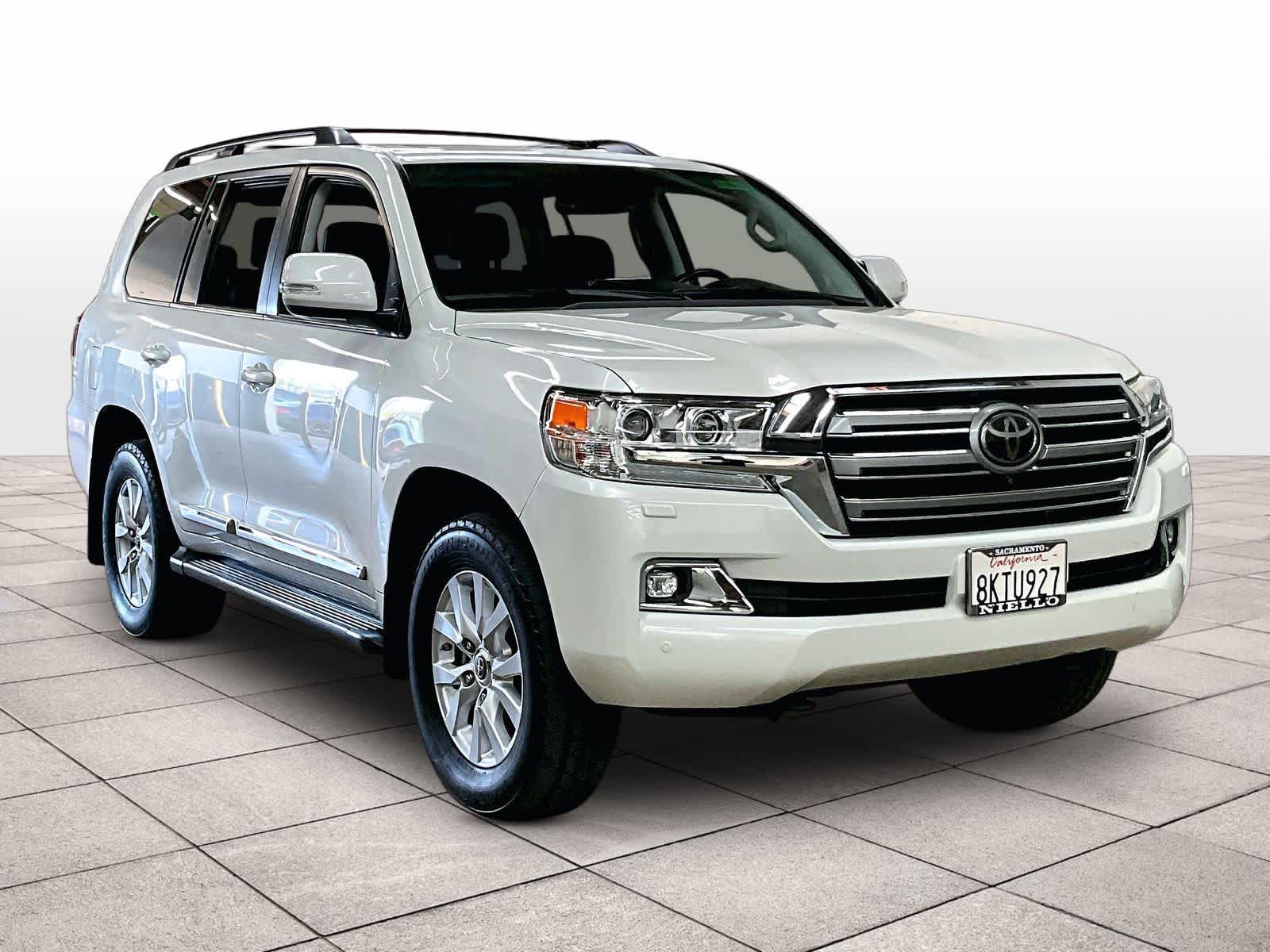 toyota land cruiser 2019 JTMCY7AJXK4076648 image toyota land cruiser 2019 JTMCY7AJXK4076648 image